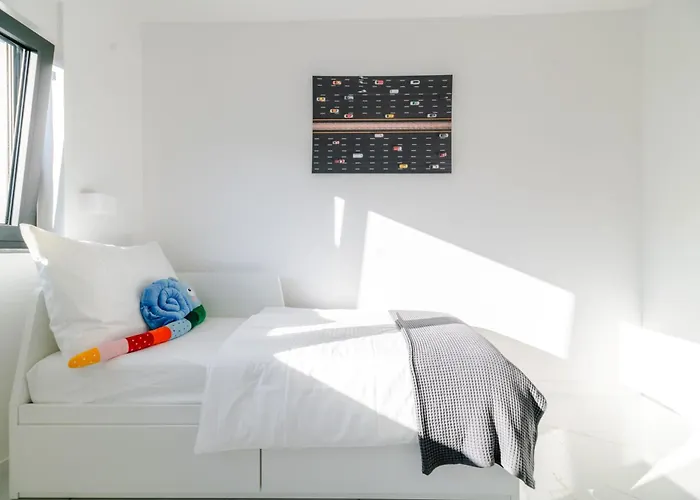 Luxury Beachfront Penthouse With Whirlpool And Spacious Rooftop Terrace, * ווינייראץ