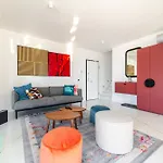 Appartement Luxury Beachfront Penthouse With Whirlpool And Spacious Rooftop Terrace, Vinjerac