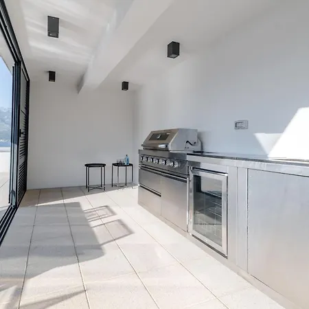 דירה Luxury Beachfront Penthouse With Whirlpool And Spacious Rooftop Terrace, *